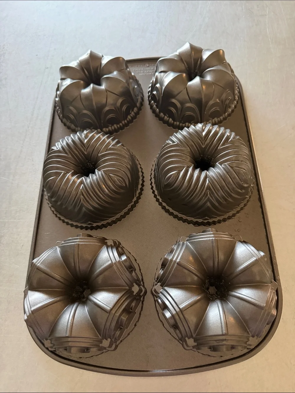 Nordic Ware six cavity